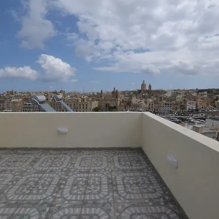 The Penthouse Flat-terrace&view * Senglea