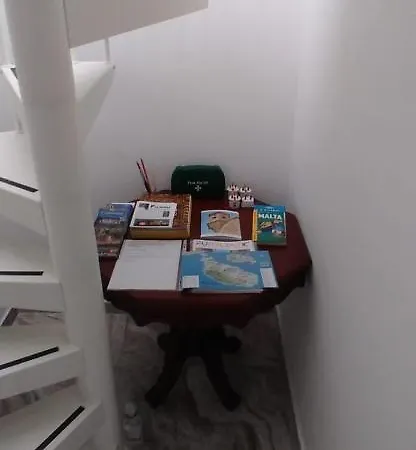 The Penthouse Flat-terrace&view Apartment Senglea