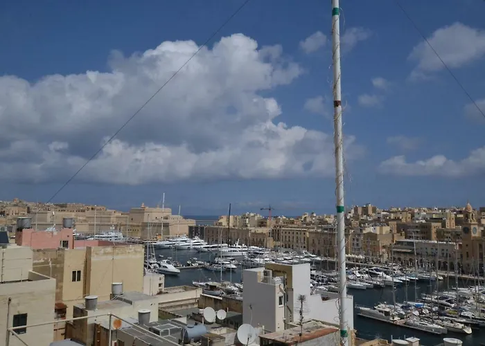 The Penthouse Flat-terrace&view アパート *